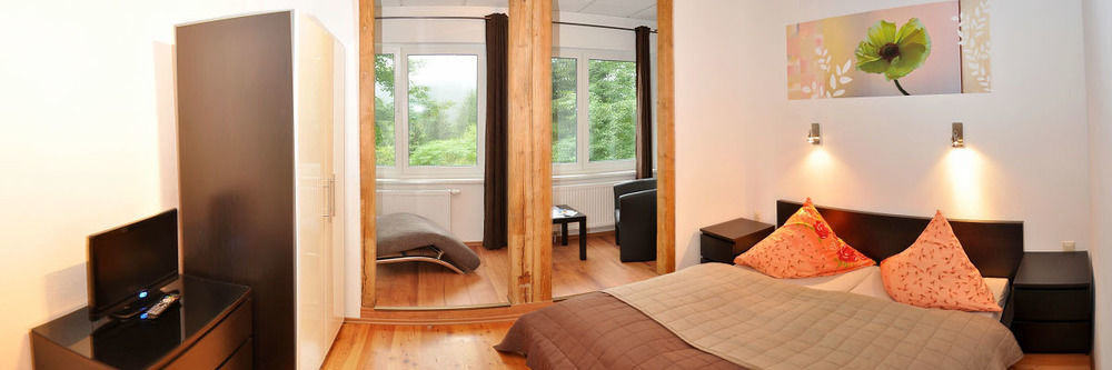 Pension & Ferienwohnung Oberhof 810 M Eksteriør billede
