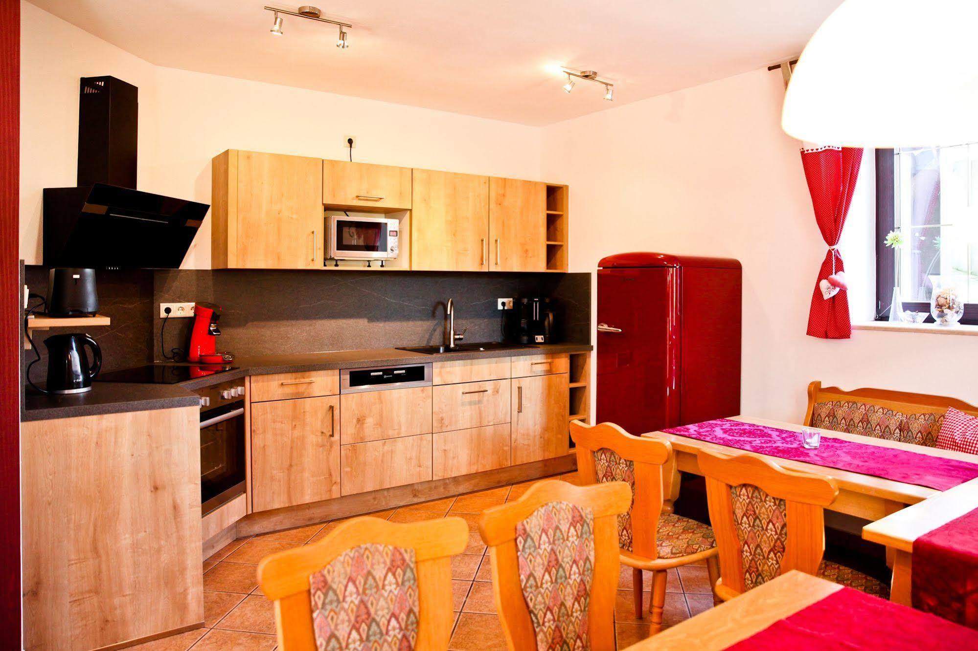 Pension & Ferienwohnung Oberhof 810 M Eksteriør billede