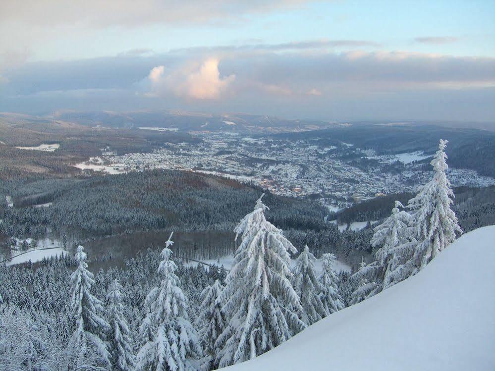 Pension & Ferienwohnung Oberhof 810 M Eksteriør billede